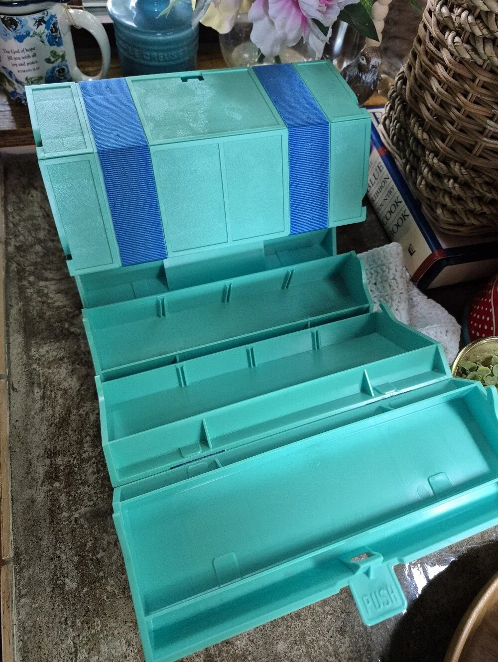 Vintage Rolykit Roll-up Storage Organizer 1970s/1980s Sea Foam Green Blue Box